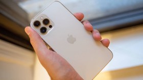 Apple, ucuz iPhone 12 Pro satmaya başladı