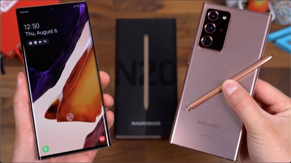 Samsung, Galaxy Note serisinin fişini çekti!