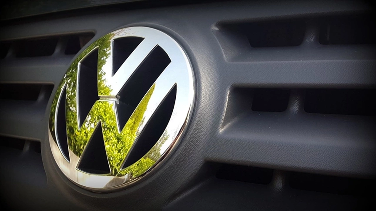 Volkswagen CEO'su, "artık rekabetçi değiliz" dedi